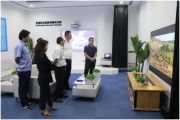 【走進(jìn)上?！恐泻絿?guó)畫(huà)：以“國(guó)畫(huà)”之名，開(kāi)啟激光新視界